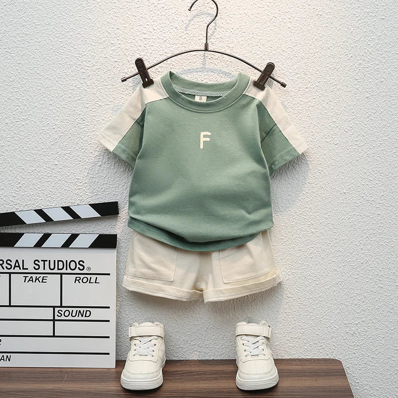 Summer Clothes Set for Boys – Letter T-Shirt & Tooling Shorts 2-Piece (12 Months to 5 Years)