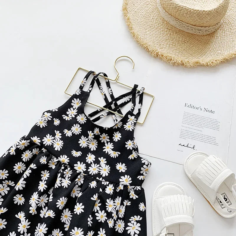 Sleeveless Daisy Dress for Girls – Light Summer Style (2–6 Years)