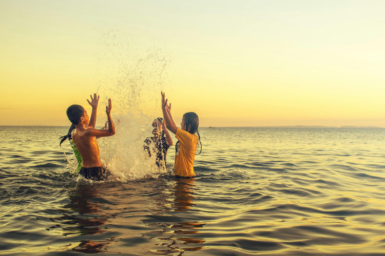 Summer Must-Haves: Swimsuits, Towels & Beach Toys for Kids and Babies