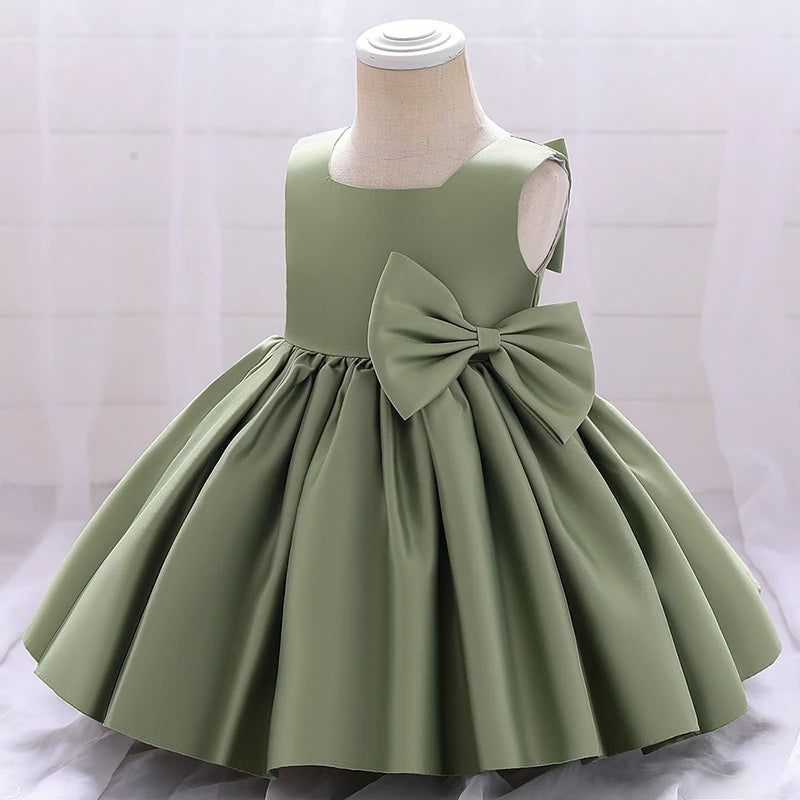 Impressive Dress with a Royal Feel – Mini Miracle