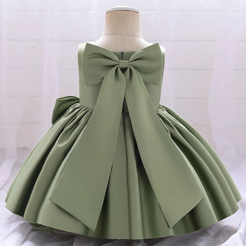 Impressive Dress with a Royal Feel – Mini Miracle