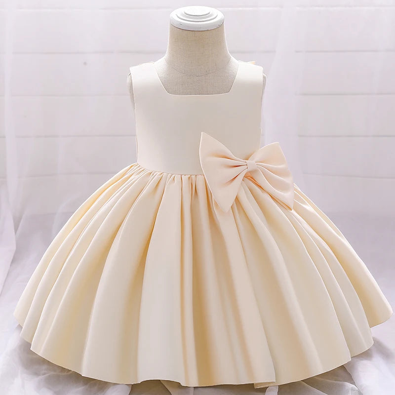 Impressive Dress with a Royal Feel – Mini Miracle