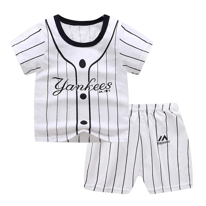 Tracksuit for Babies and Children 2-piece Set of T-shirt and Shorts